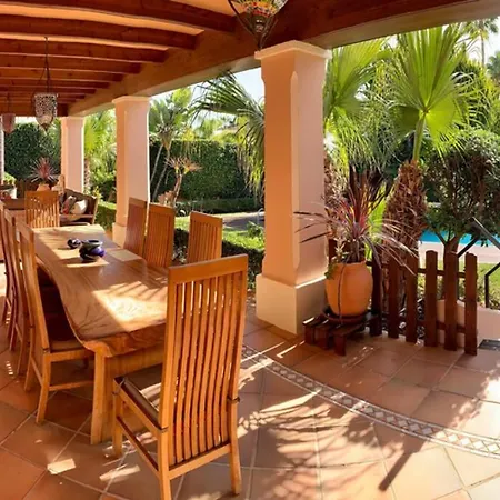De Lujo Bahia De - Family Only * Marbella