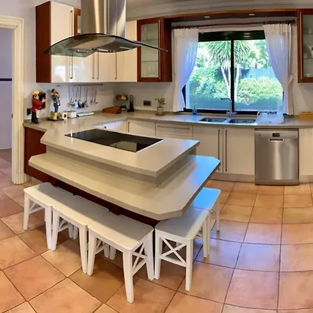 De Lujo Bahia De - Family Only Villa